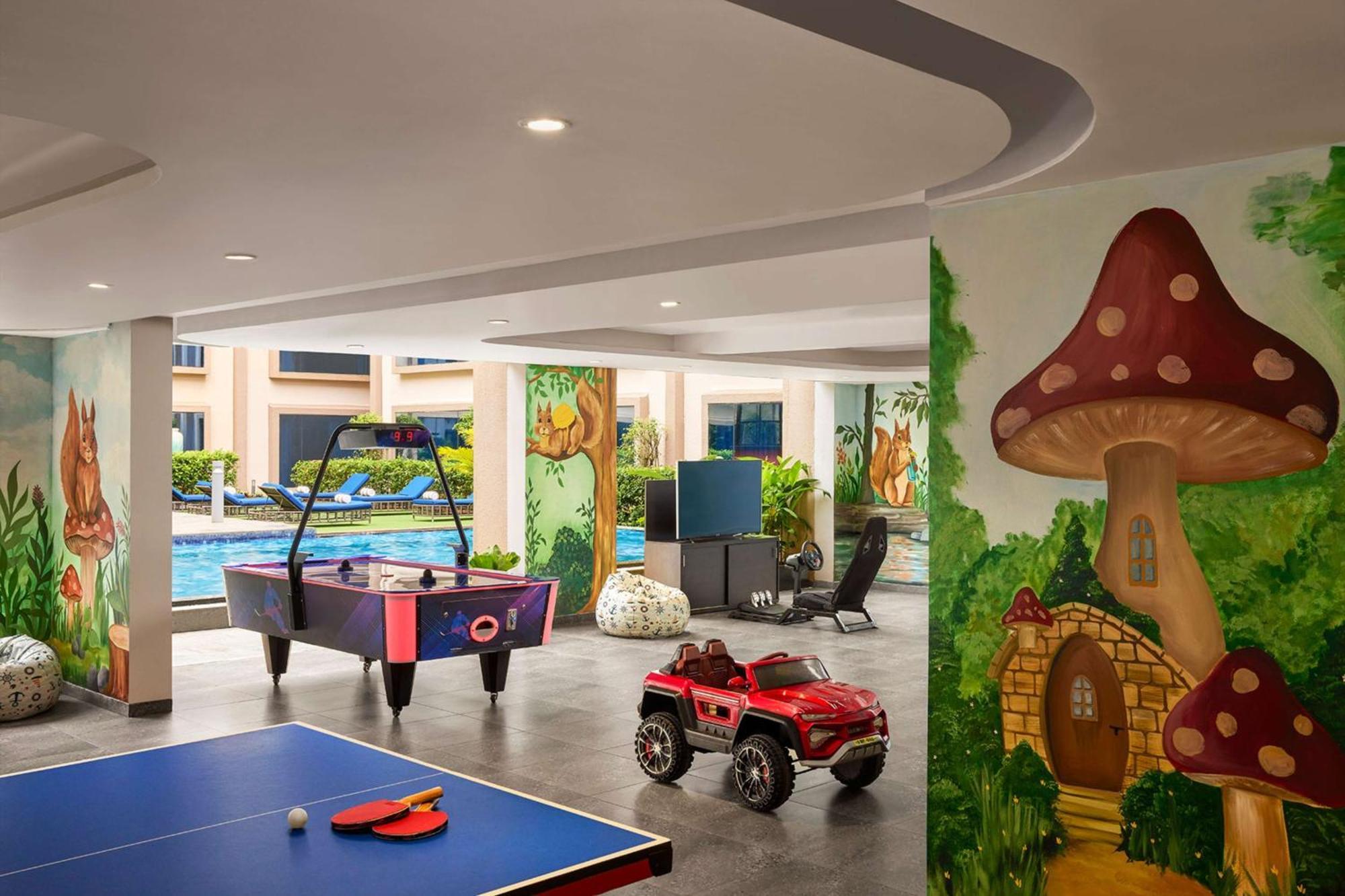 Hyatt Centric Candolim Goa Exterior foto The children's club at the hotel