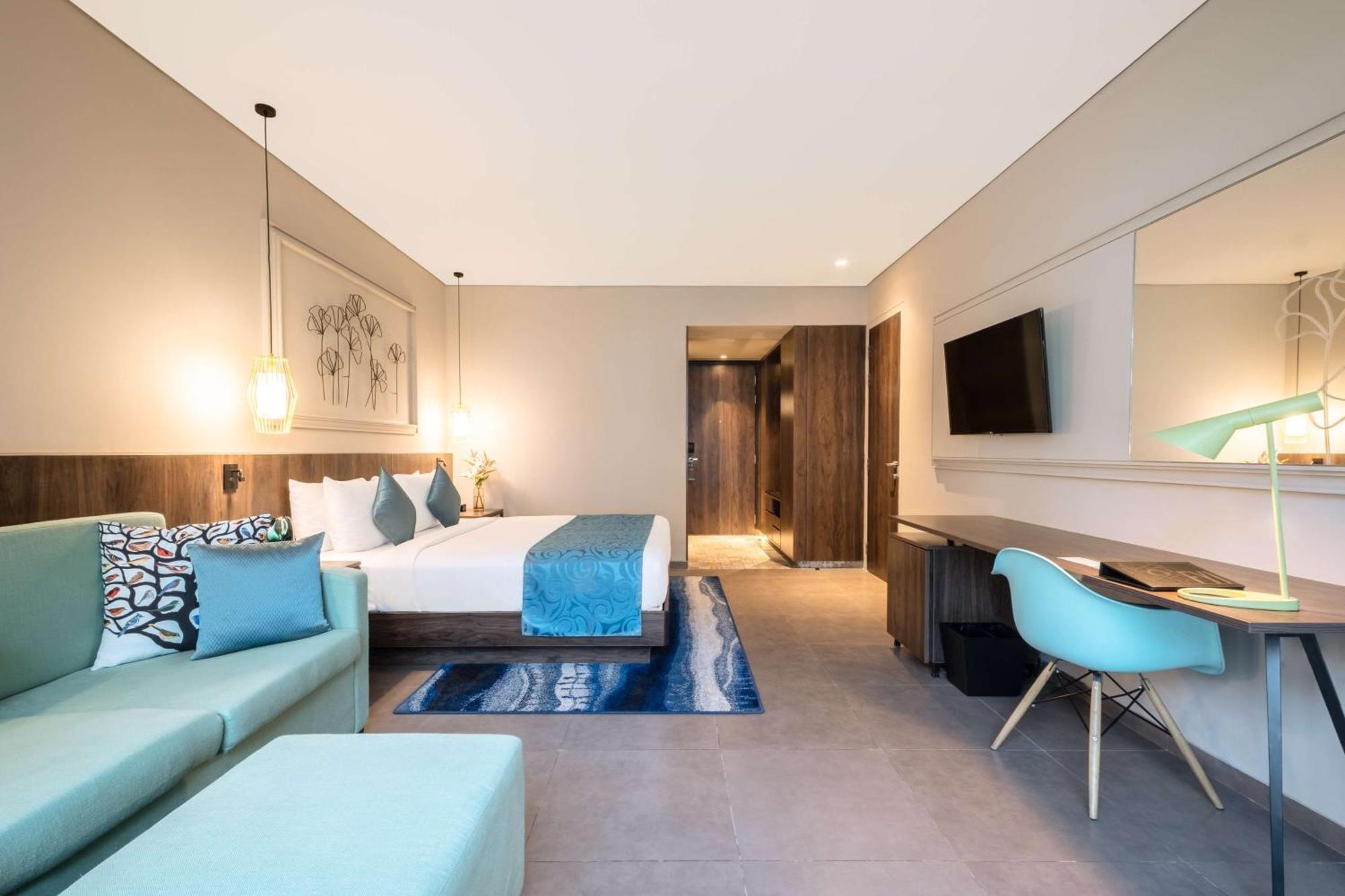 Hyatt Centric Candolim Goa Exterior foto A room at the hotel